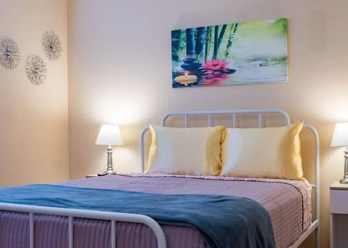 Cozy House With Open Backyard Near Hiking Trails Hébergement de vacances Phoenix